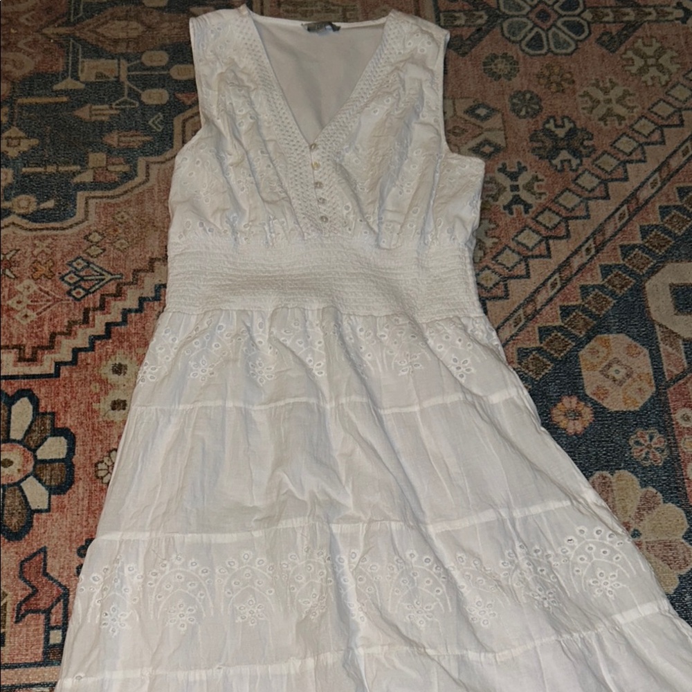 White Sleeveless V-Neck Midi Sundress